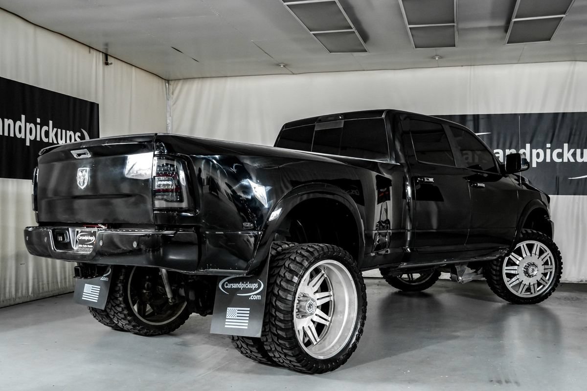 Used 2014 RAM 3500 Laramie w/ Convenience Group AWD/4WD image 8