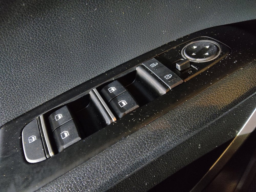 Used 2025 Kia Soul LX w/ LX Technology Package image 27