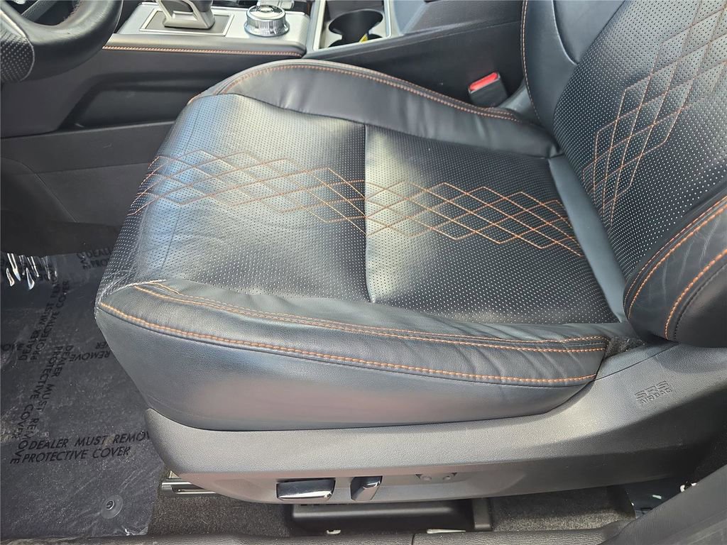 Used 2023 Mitsubishi Outlander SEL FWD image 17