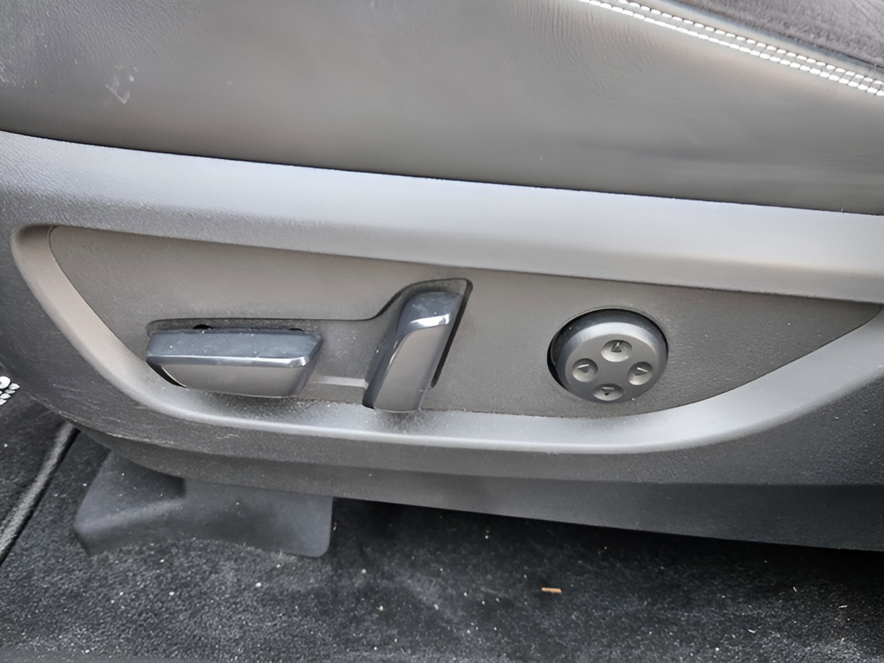 Certified 2023 INFINITI QX50 Sport image 22