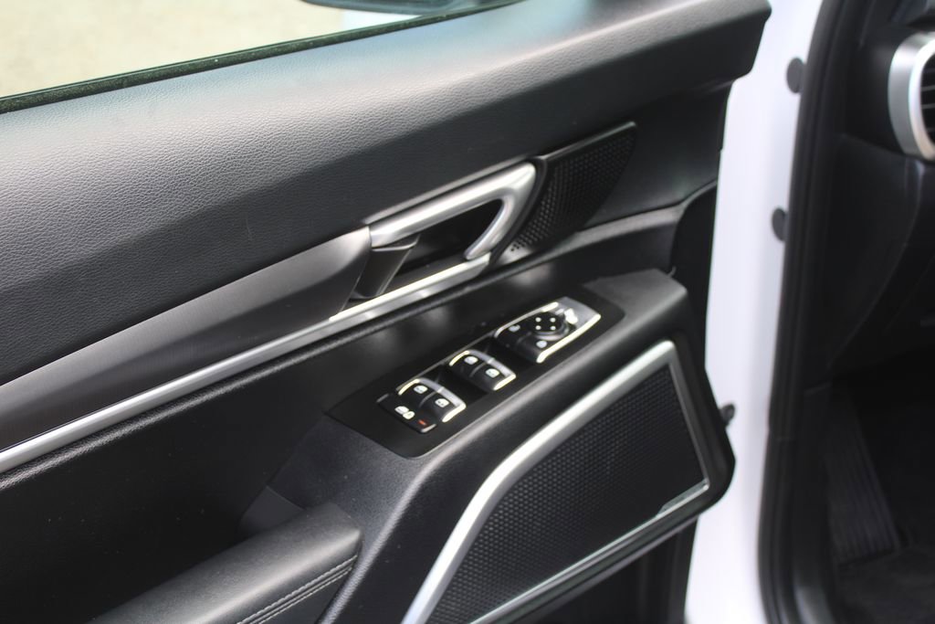 Certified 2023 Kia Telluride S w/ S Sunroof Package FWD image 19