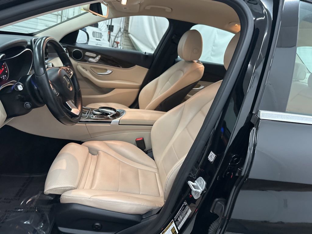 Used 2016 Mercedes-Benz C 300 Sedan image 18