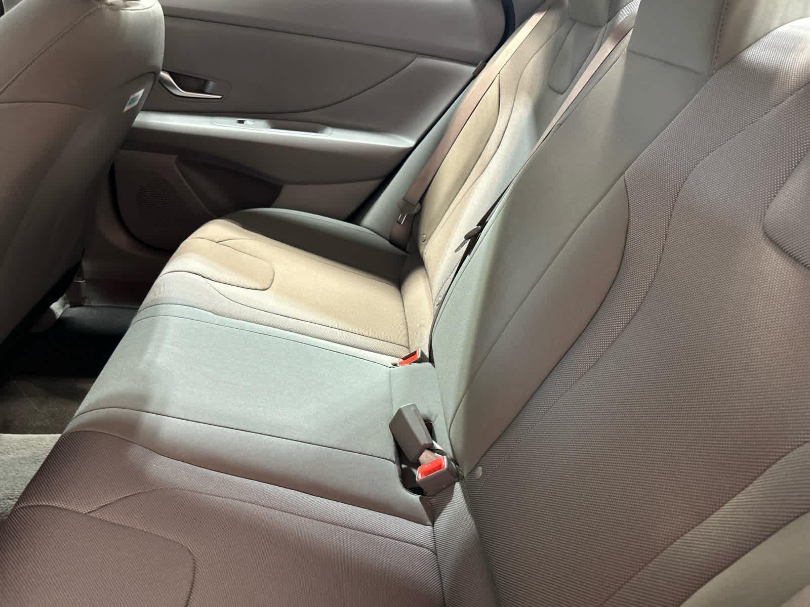 New 2026 Hyundai Elantra SE FWD image 5