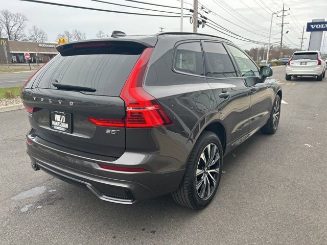 Certified 2025 Volvo XC60 B5 Plus w/ Climate Package image 5