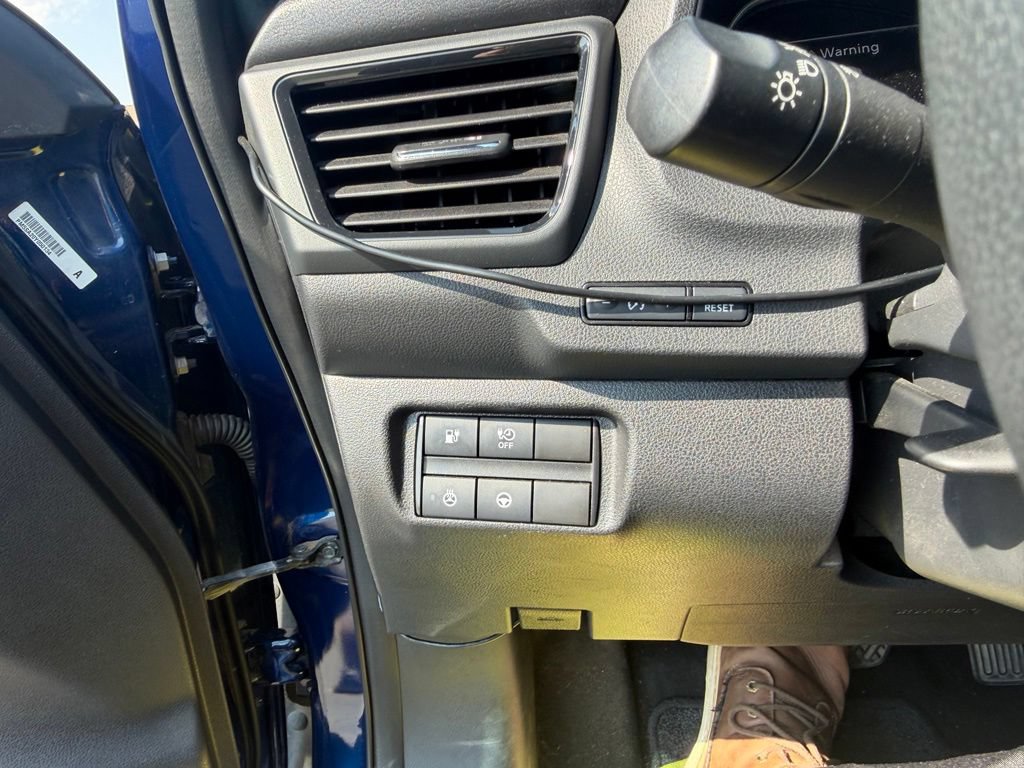 Used 2021 Nissan Leaf SV Plus w/ SV Plus Technology Package FWD image 21