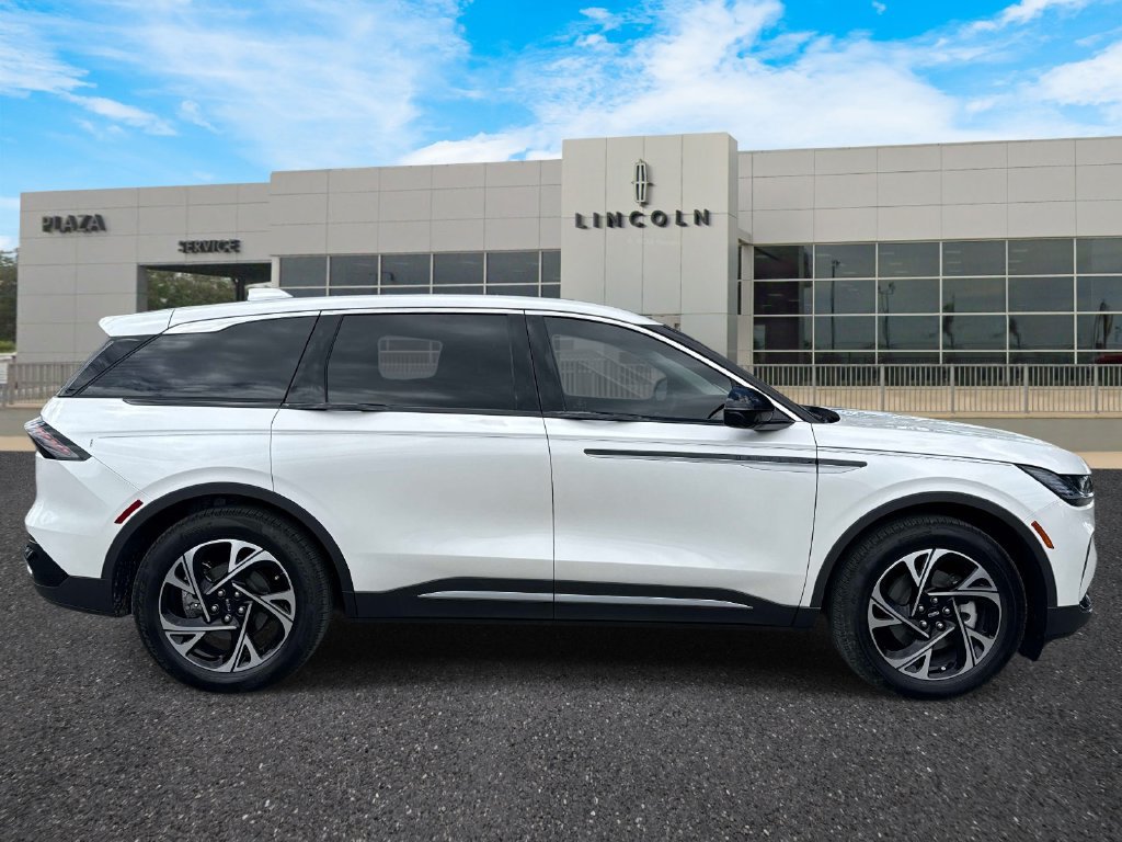 New 2026 Lincoln Nautilus Premier w/ Equipment Group 102A AWD/4WD image 2