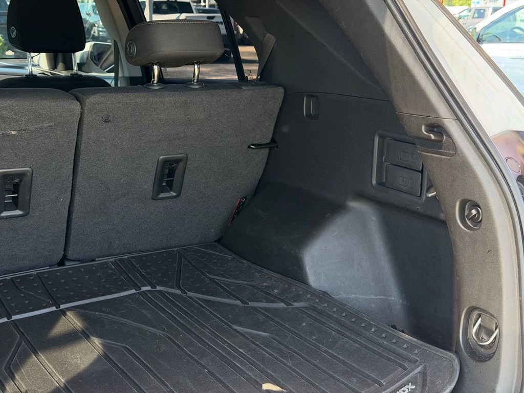 Used 2020 Chevrolet Equinox LT FWD image 33