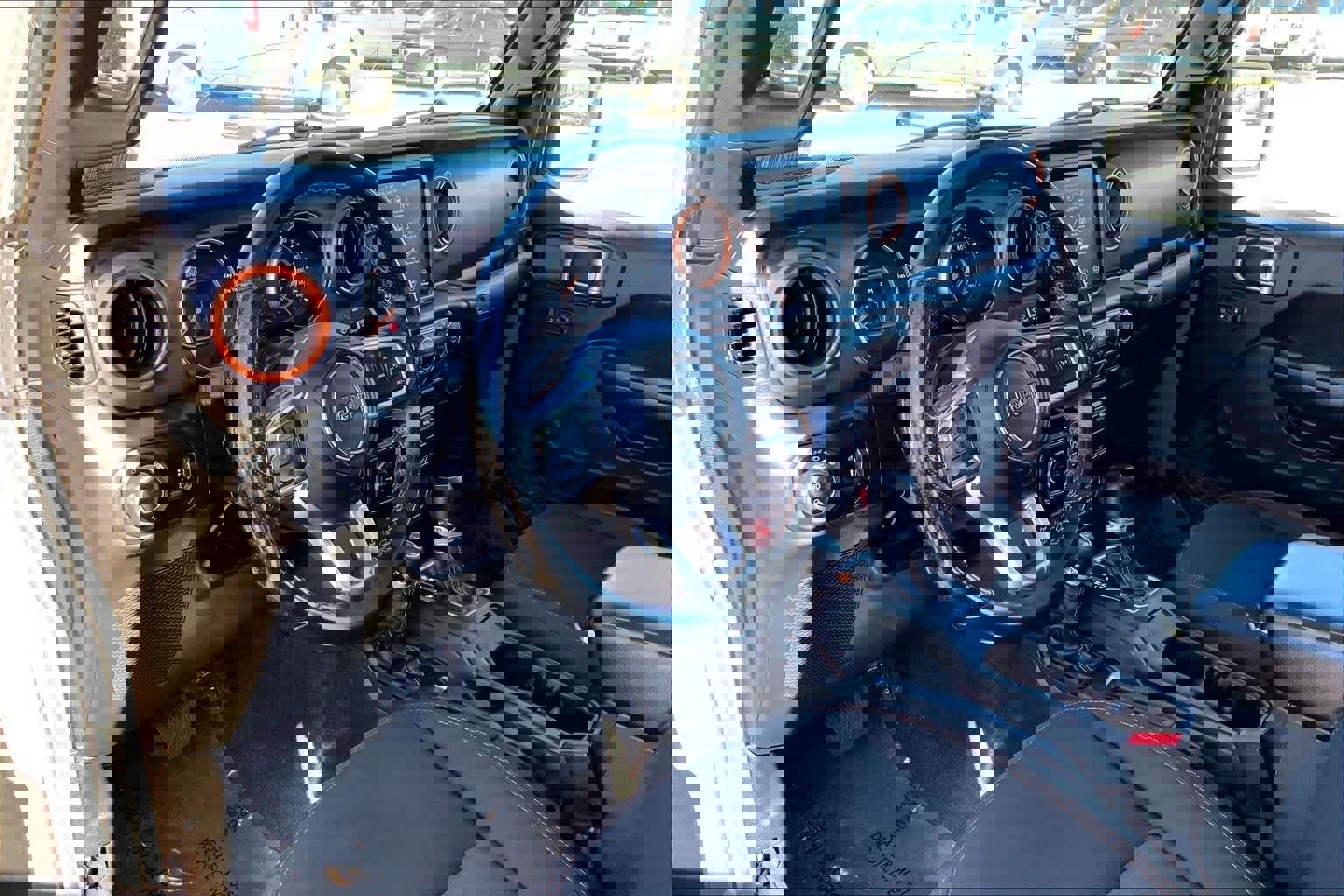 Certified 2023 Jeep Gladiator Mojave w/ Trailer Tow Package image 15