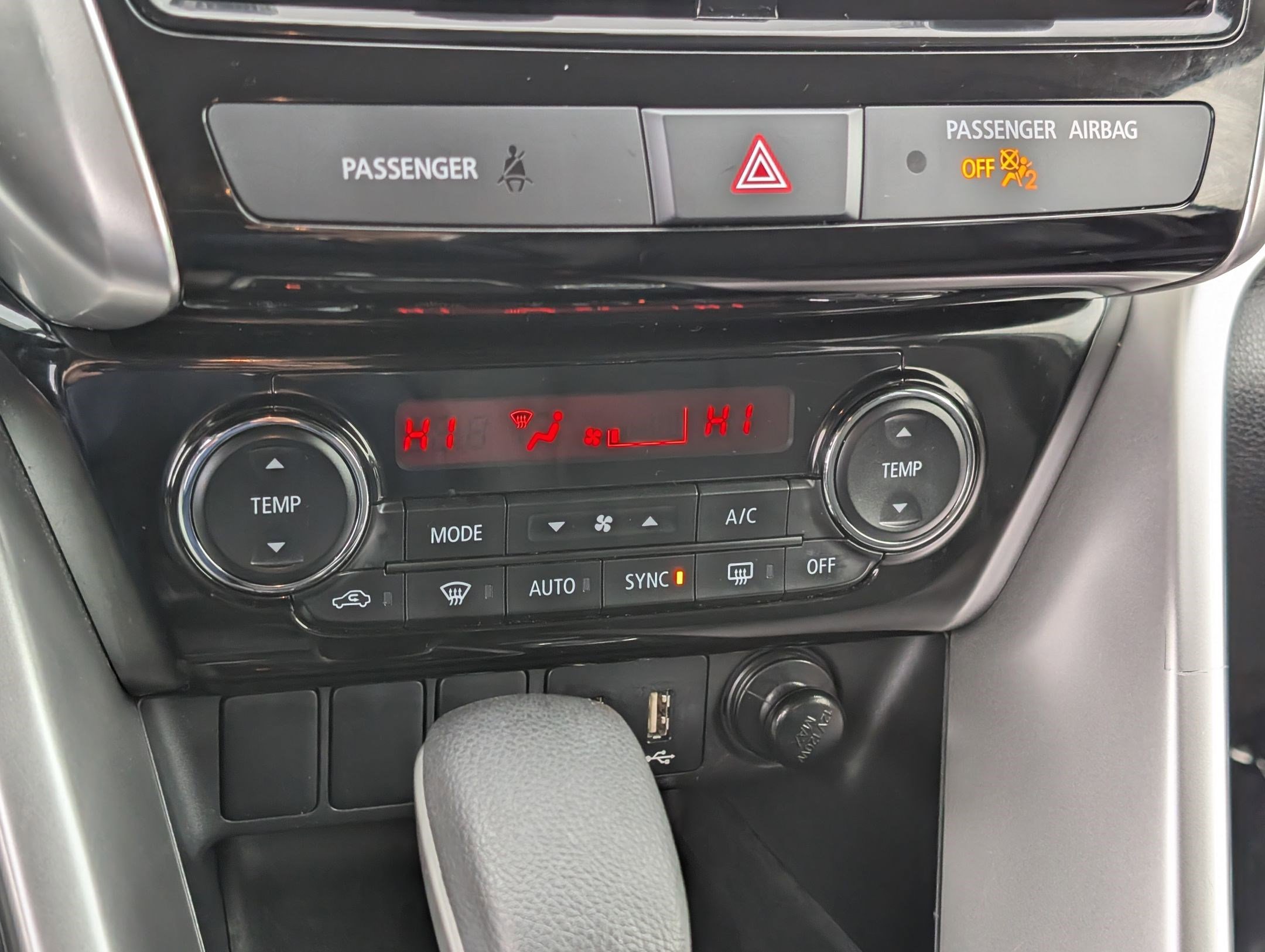 Used 2024 Mitsubishi Eclipse Cross SE image 26