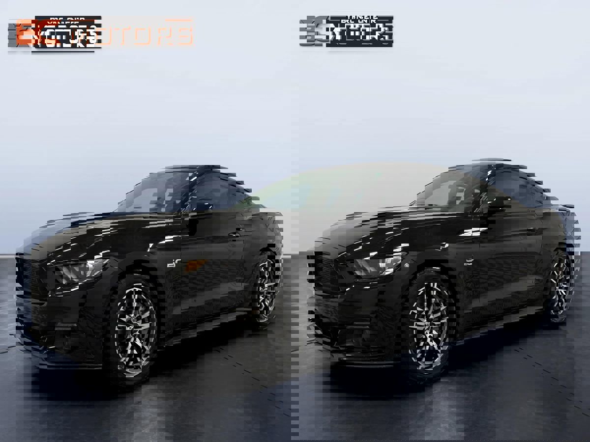 Used 2017 Ford Mustang GT image 2