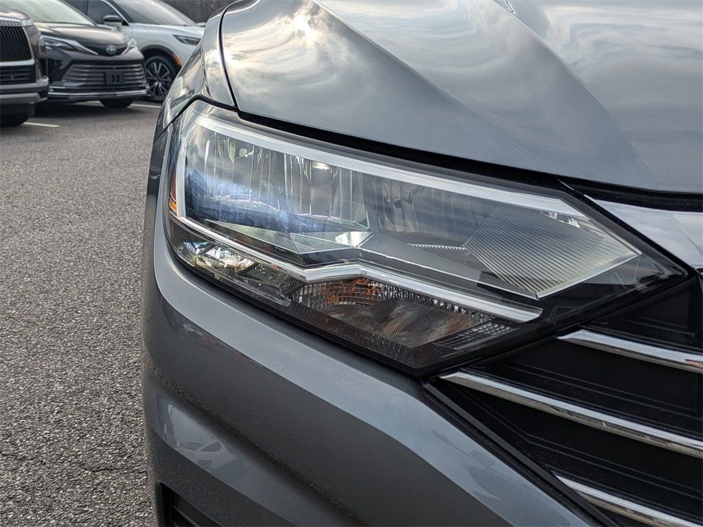 Used 2021 Volkswagen Jetta S image 9