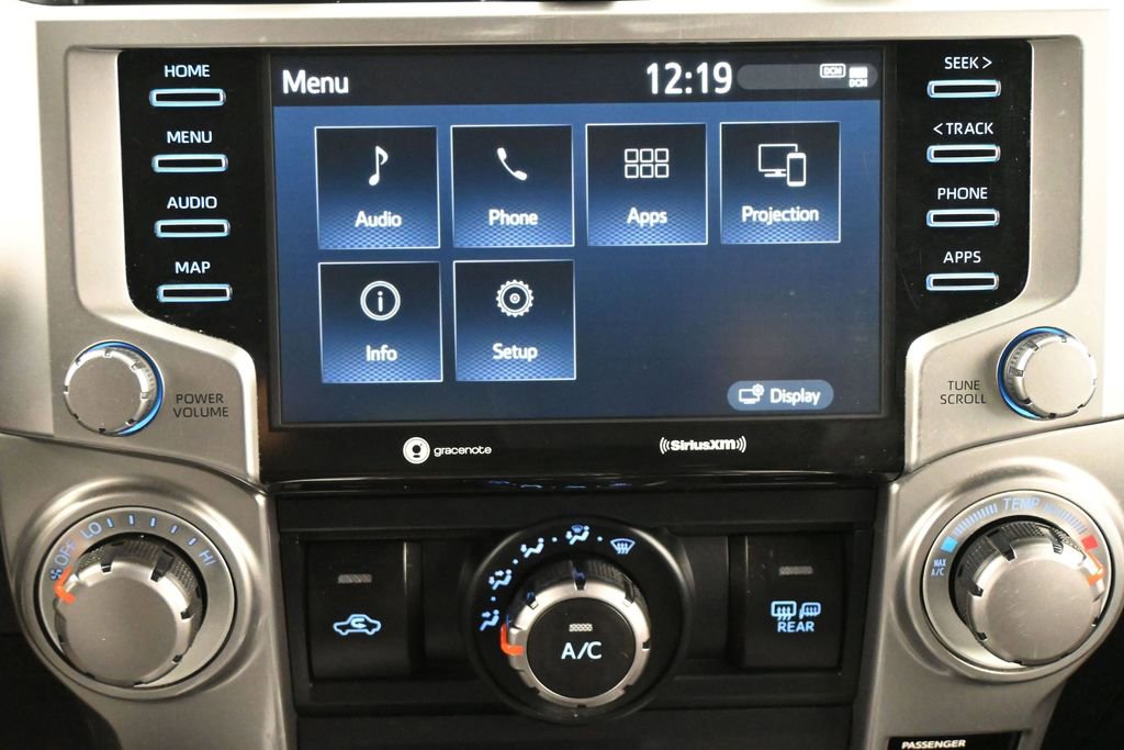 Used 2020 Toyota 4Runner SR5 AWD/4WD image 9