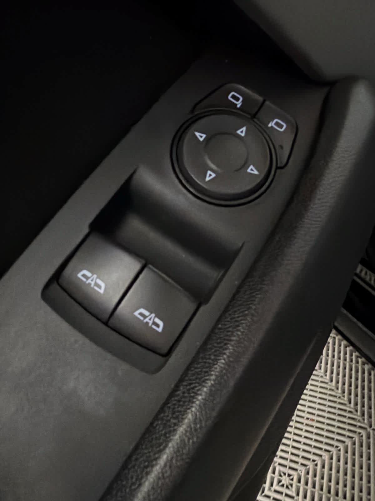 Used 2018 Chevrolet Camaro SS RWD image 23