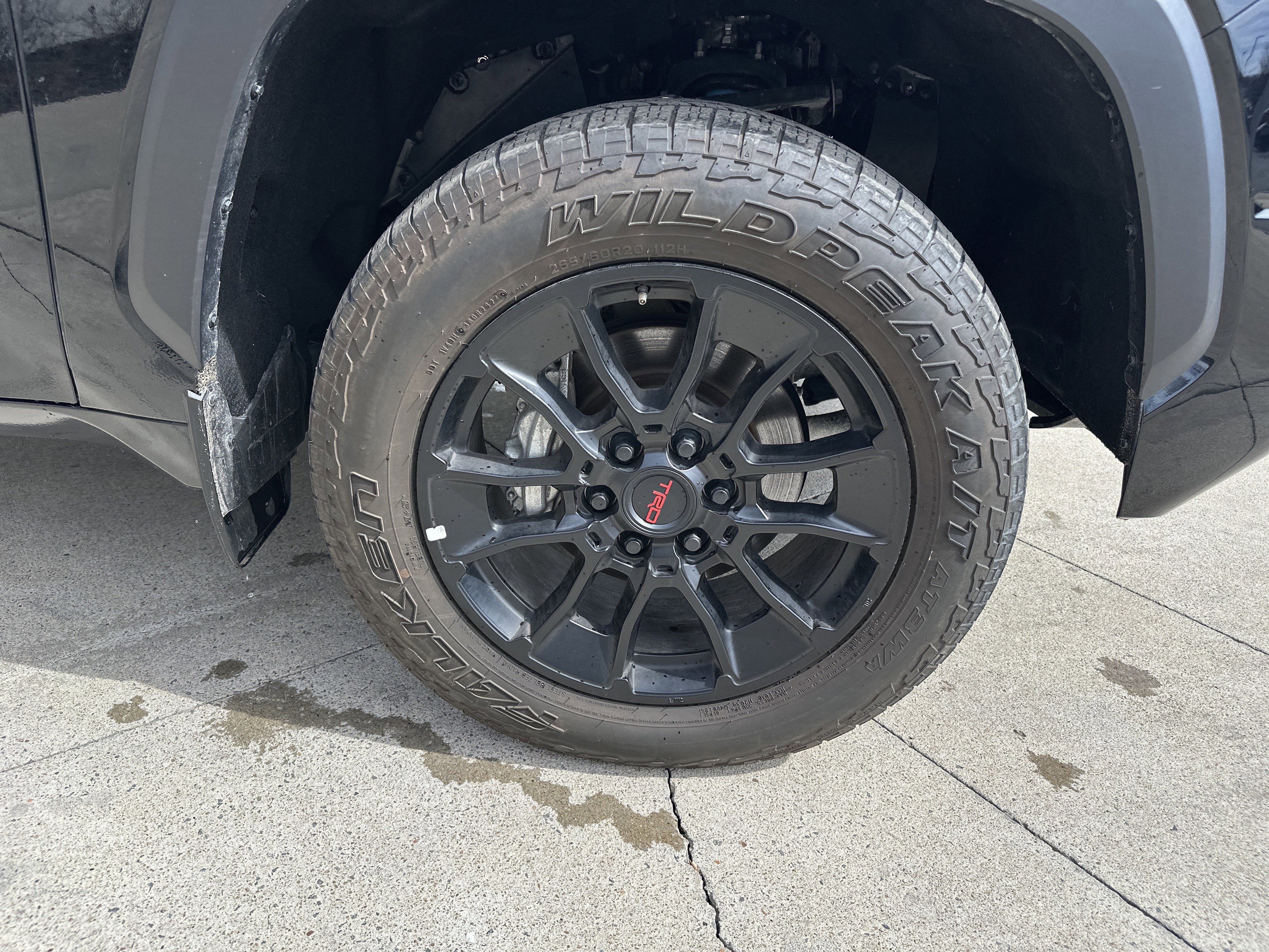 Used 2025 Toyota Tundra Limited w/ TRD Off-Road Package image 15