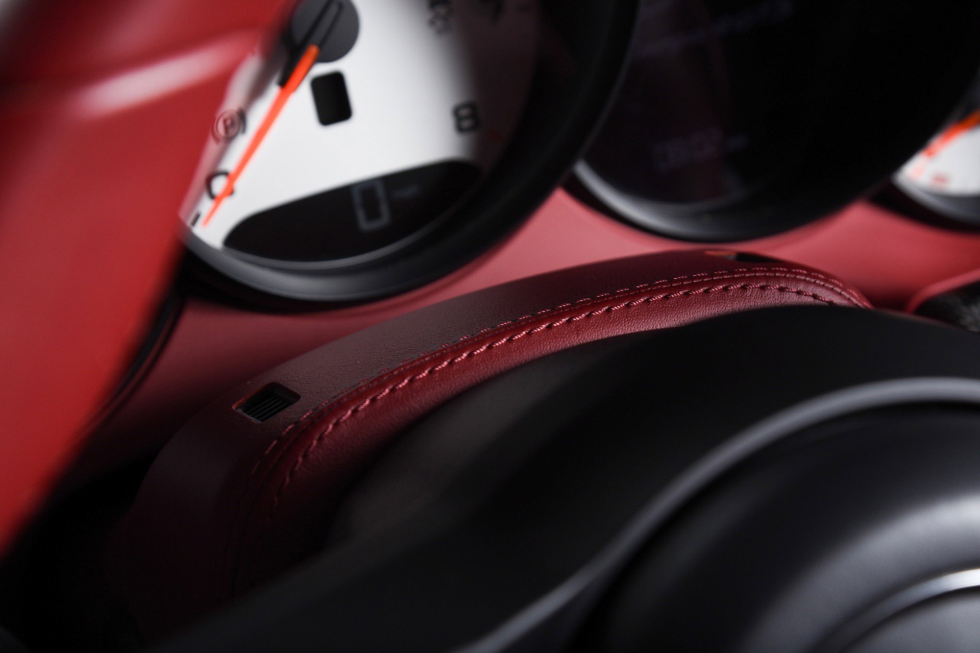 Used 2019 Porsche 911 Targa 4 GTS image 26