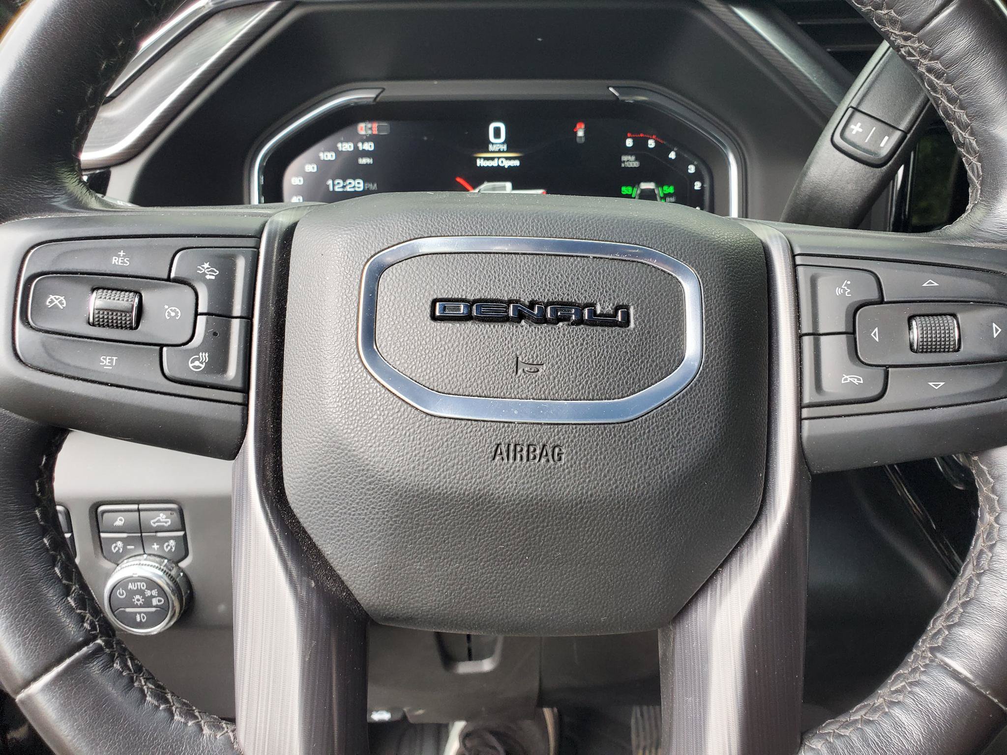 Used 2025 GMC Sierra 2500 Denali Ultimate AWD/4WD image 47