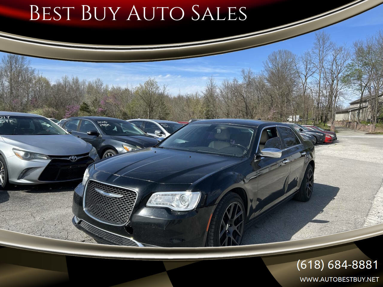 Used 2018 Chrysler 300 Limited image 1