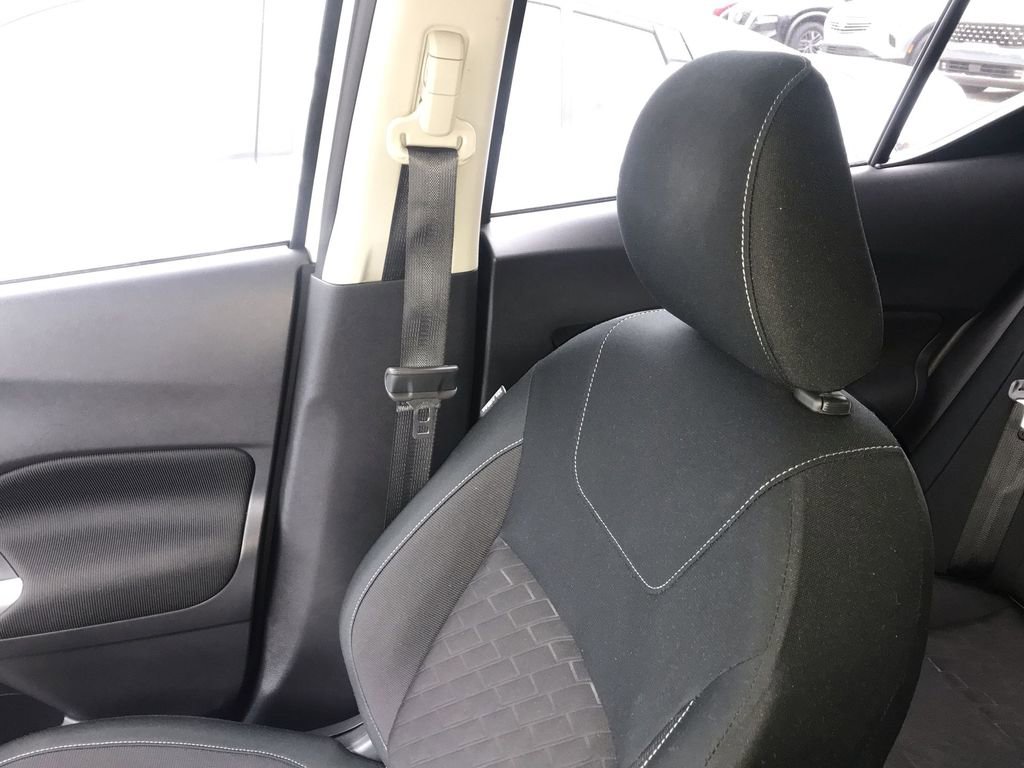Used 2024 Nissan Kicks SV w/ Interior Electronics Package FWD image 22