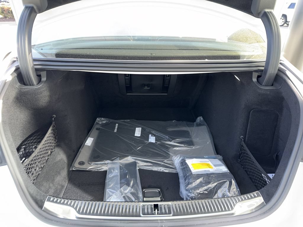 New 2026 Mercedes-Benz S 580 4MATIC Sedan image 9