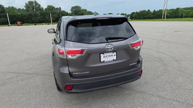 Used 2016 Toyota Highlander XLE AWD/4WD image 8