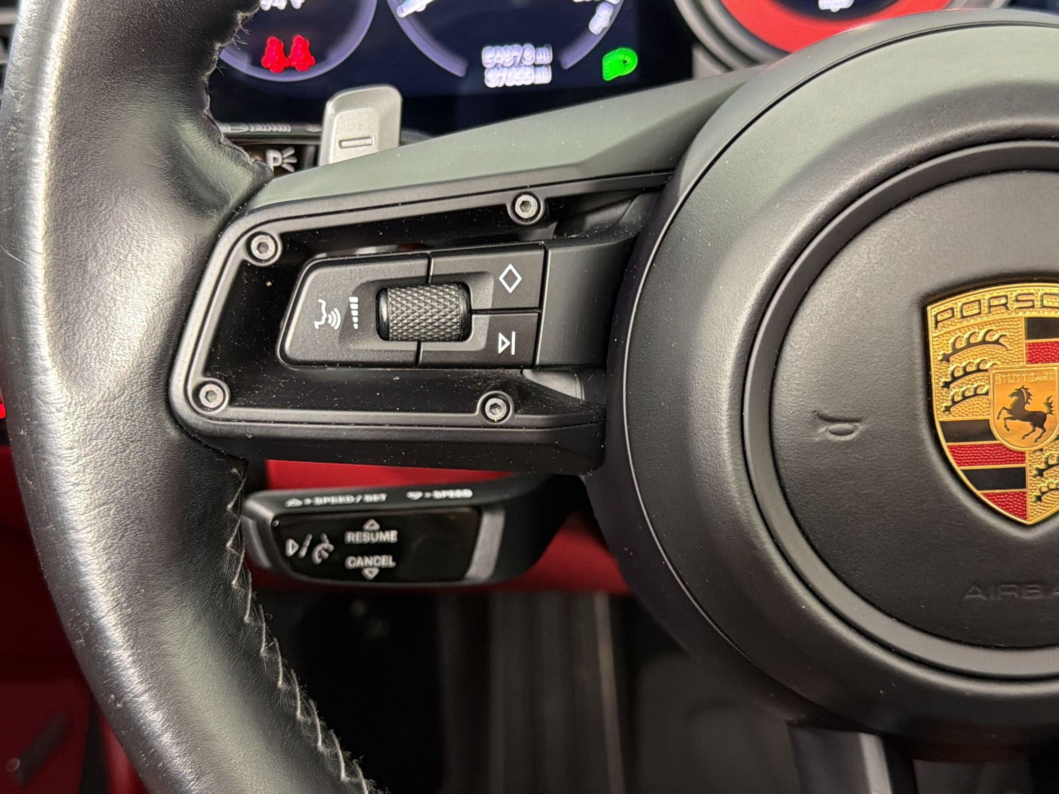 Certified 2022 Porsche 911 Carrera 4S AWD/4WD image 18