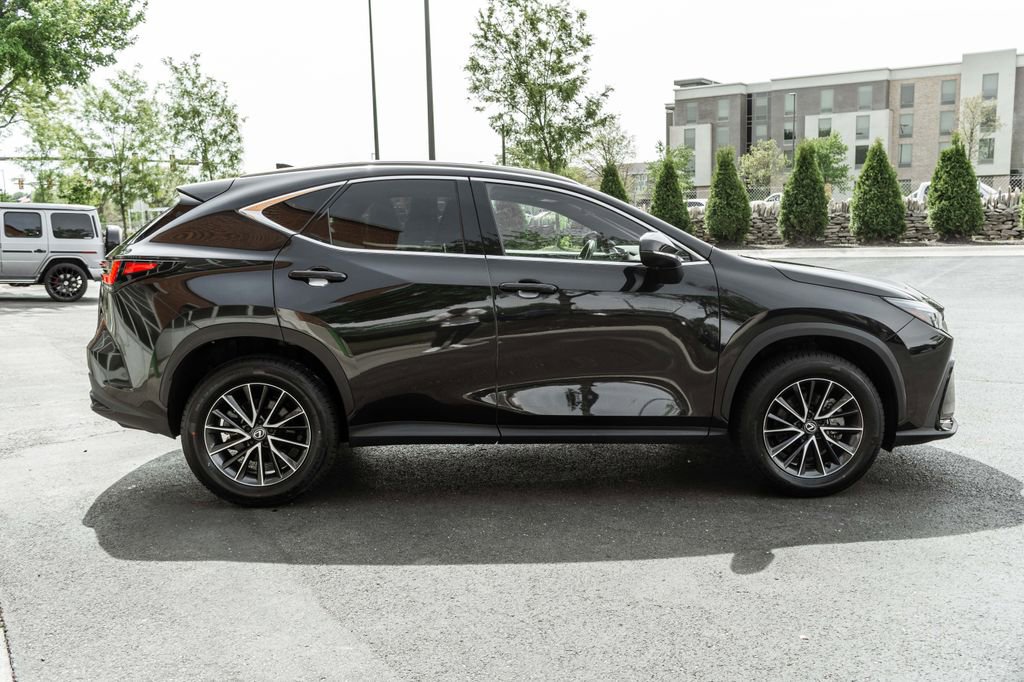 Used 2024 Lexus NX 350 AWD image 3