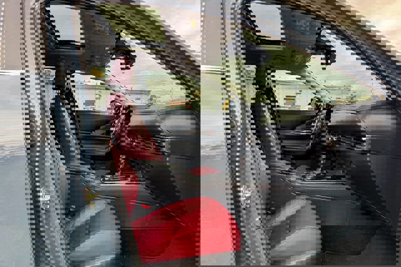 Used 2023 MAZDA CX-30 AWD 2.5 S w/ Preferred Package image 9