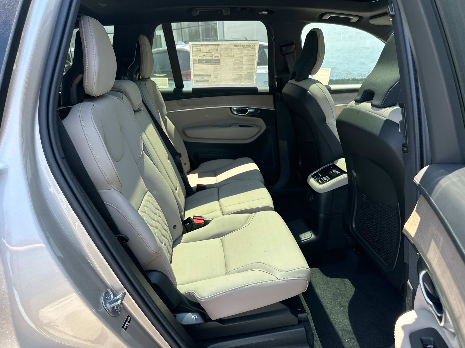 New 2026 Volvo XC90 T8 Plus image 20