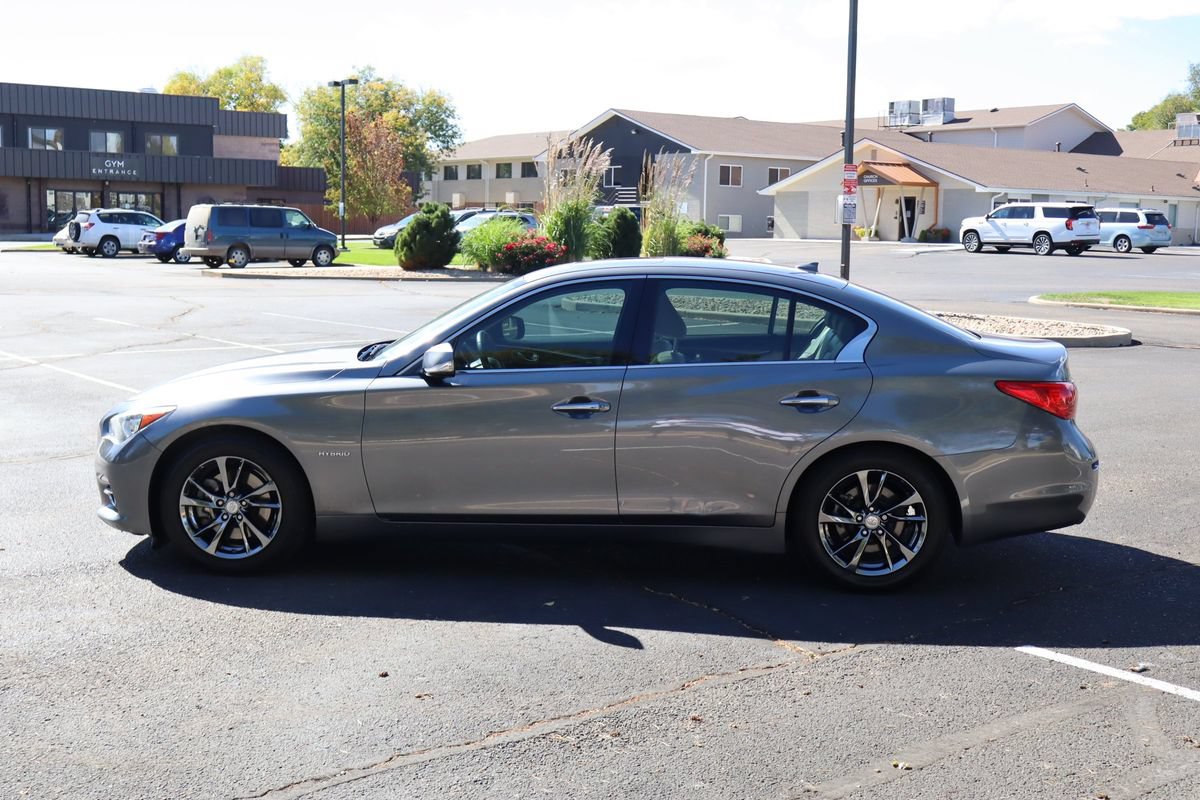 Used 2015 INFINITI Q50 Premium w/ Deluxe Technology Package AWD/4WD image 9