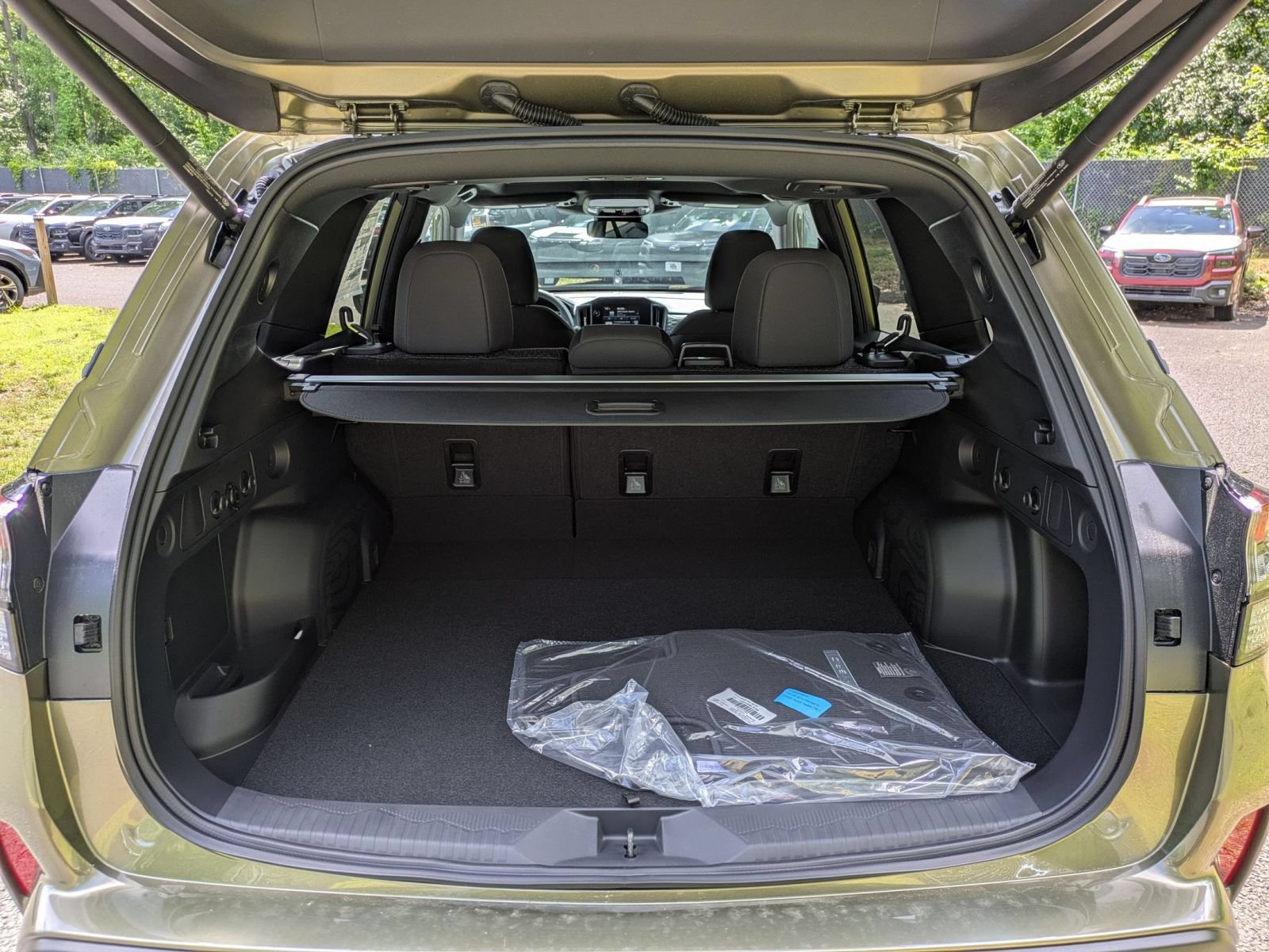 New 2026 Subaru Forester Premium AWD/4WD image 17