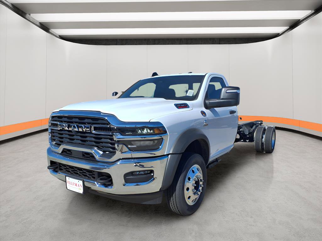 New 2026 RAM 5500 Tradesman w/ Chrome Appearance Group image 3