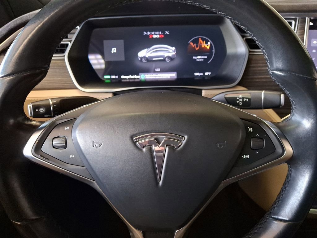 Used 2016 Tesla Model X P90D image 19