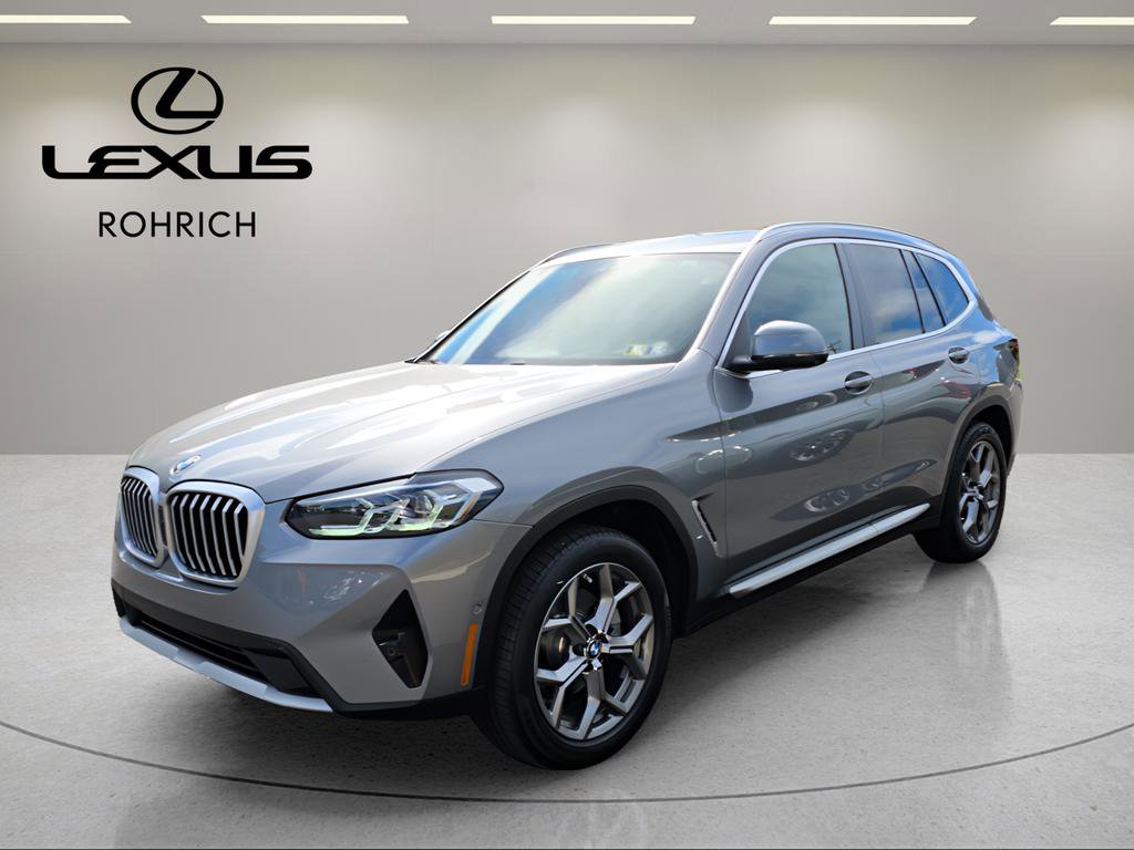 Used 2024 BMW X3 xDrive30i w/ Premium Package image 1