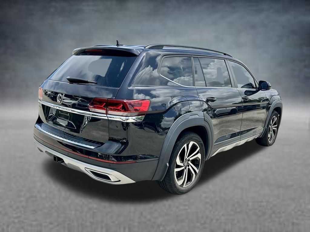 Used 2021 Volkswagen Atlas SE w/ Towing Package FWD image 5