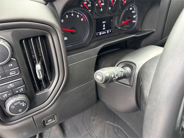 Used 2022 Chevrolet Silverado 1500 Custom image 20