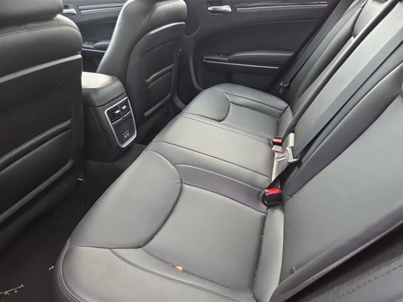 Used 2021 Chrysler 300 Touring L w/ Popular Equipment Group AWD/4WD image 9