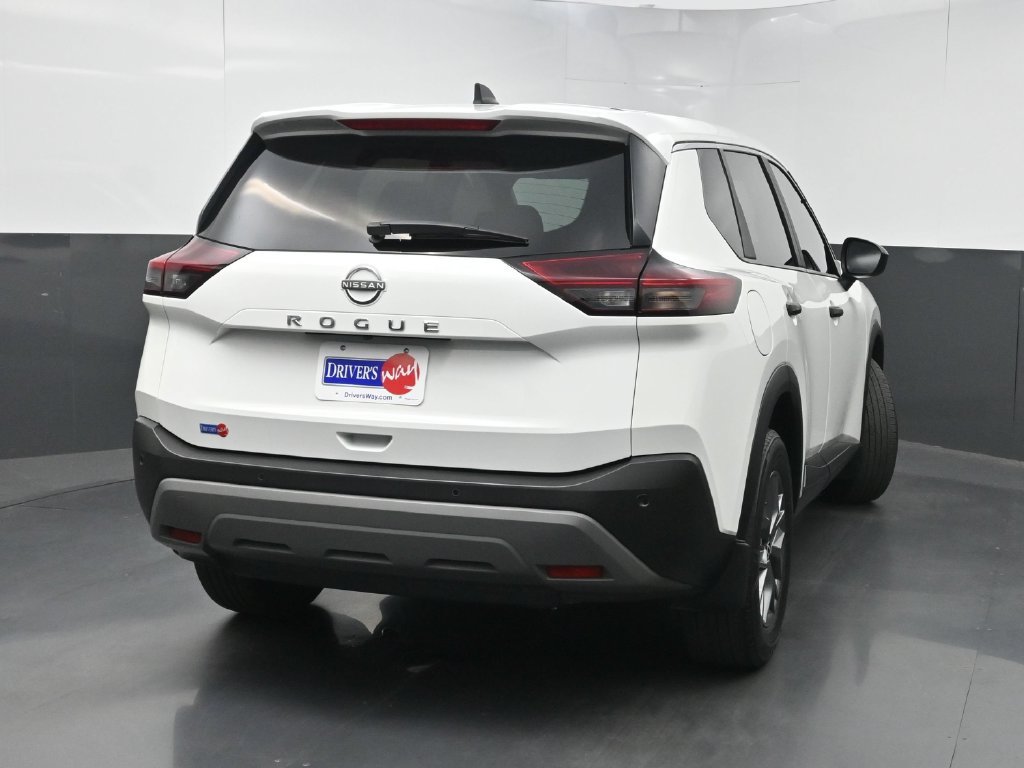 Used 2023 Nissan Rogue S FWD image 37