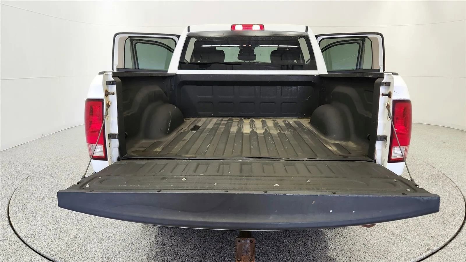 Used 2021 RAM 1500 Tradesman w/ Electronics Group RWD image 19