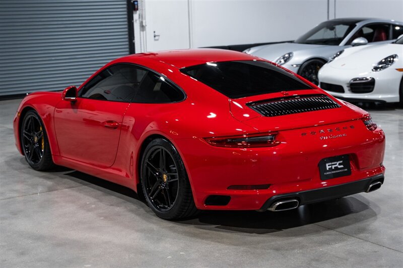 Used 2017 Porsche 911 Carrera RWD image 4