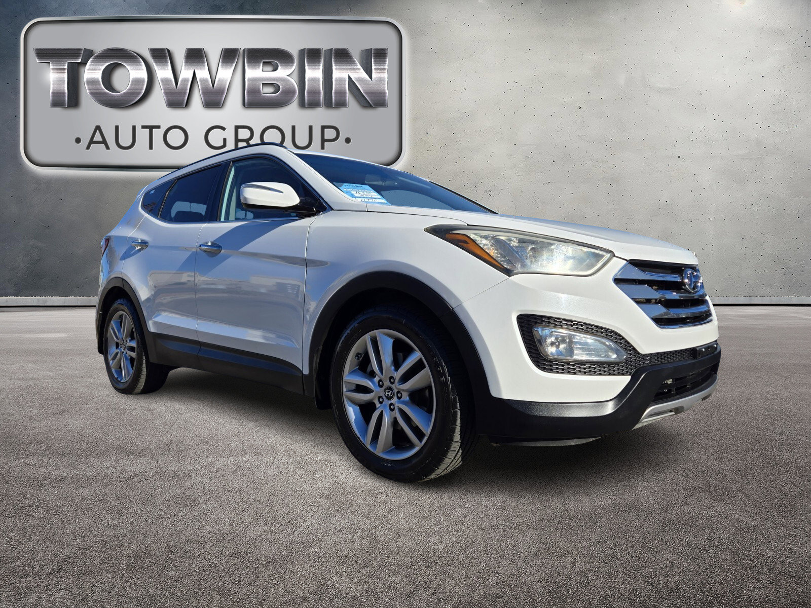 Used 2014 Hyundai Santa Fe Sport 2.0T w/ Navigation Package 06 video 2