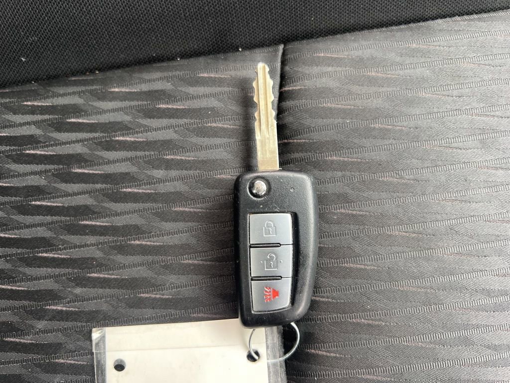 Certified 2020 Nissan Rogue S image 26