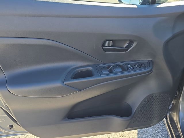 New 2025 Nissan Versa S w/ Trunk Package FWD image 19