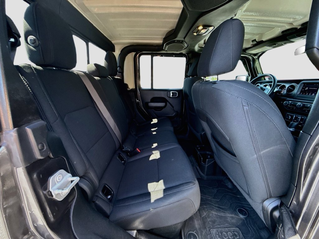 Used 2021 Jeep Gladiator Sport AWD/4WD image 30