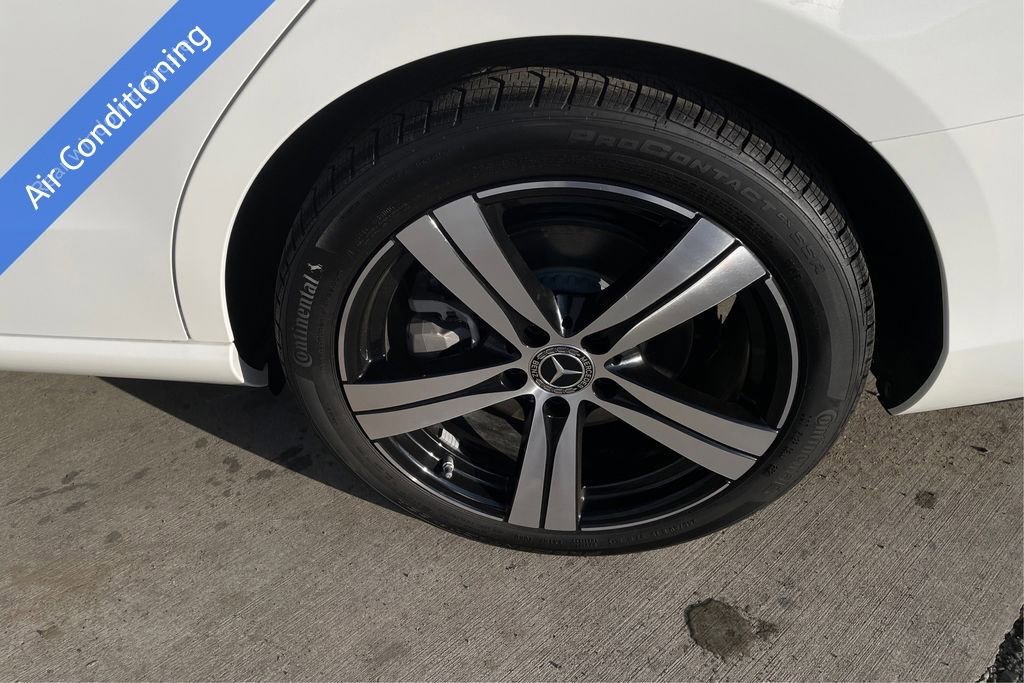 Used 2024 Mercedes-Benz C 300 4MATIC Sedan image 16