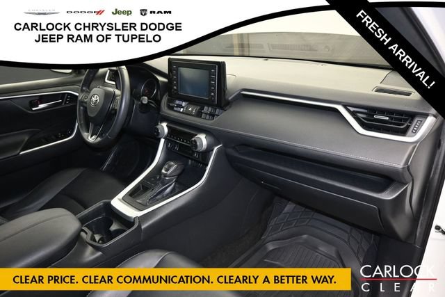 Used 2019 Toyota RAV4 XLE Premium w/ Cold Weather Package FWD image 38