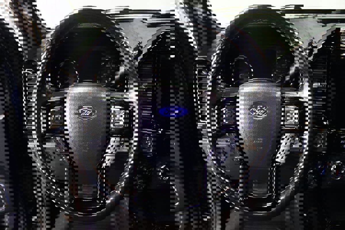 Used 2022 Ford F350 Platinum image 46