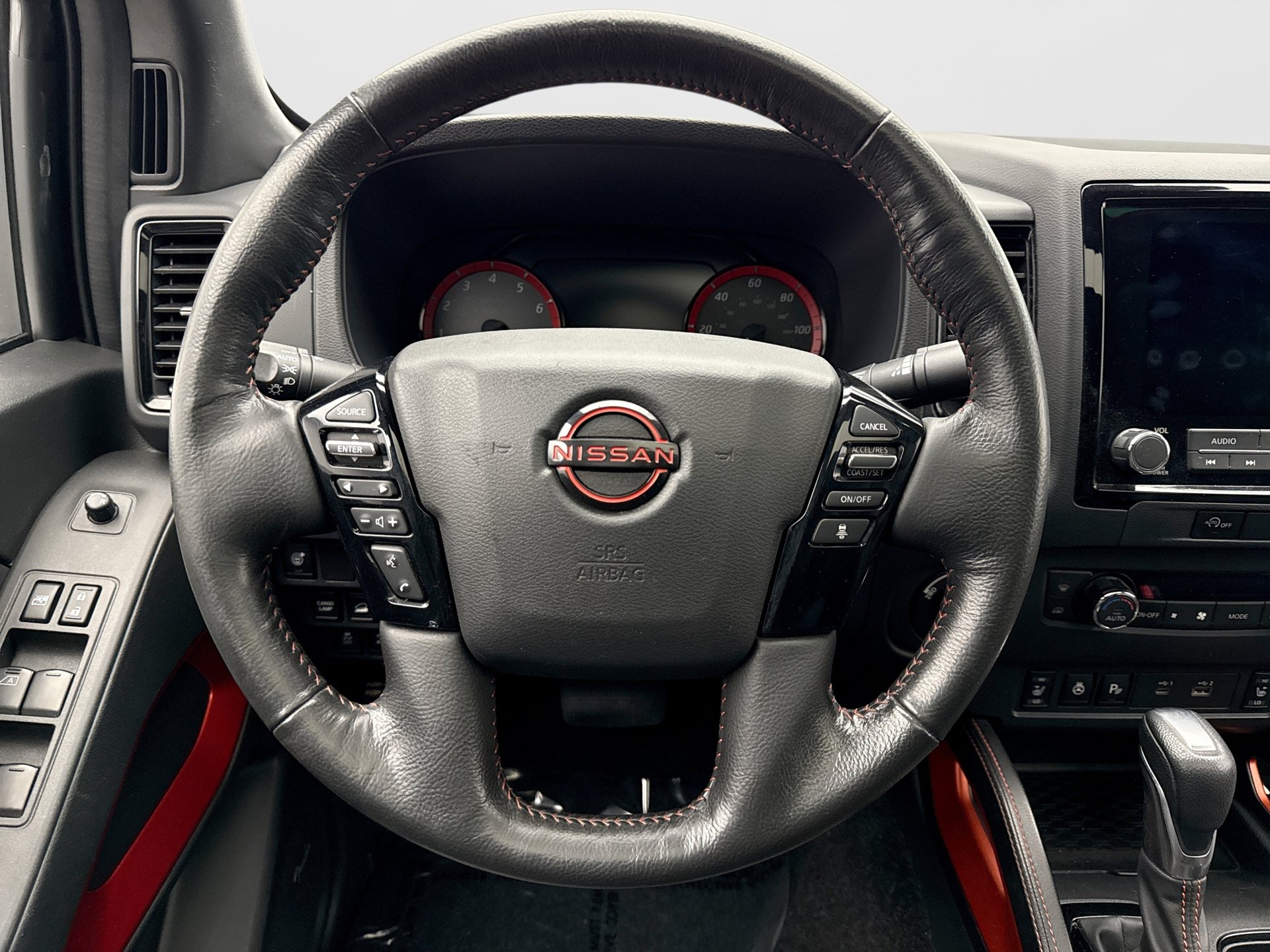 Used 2023 Nissan Frontier PRO-4X w/ Pro-4X Premium Package AWD/4WD image 12