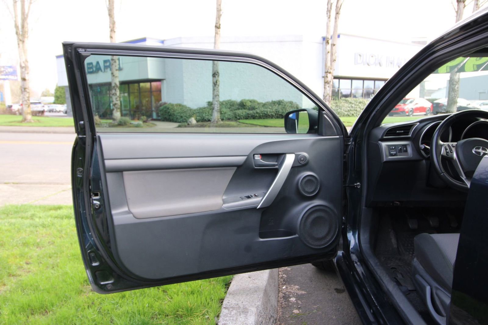 Used 2015 Scion tC image 10