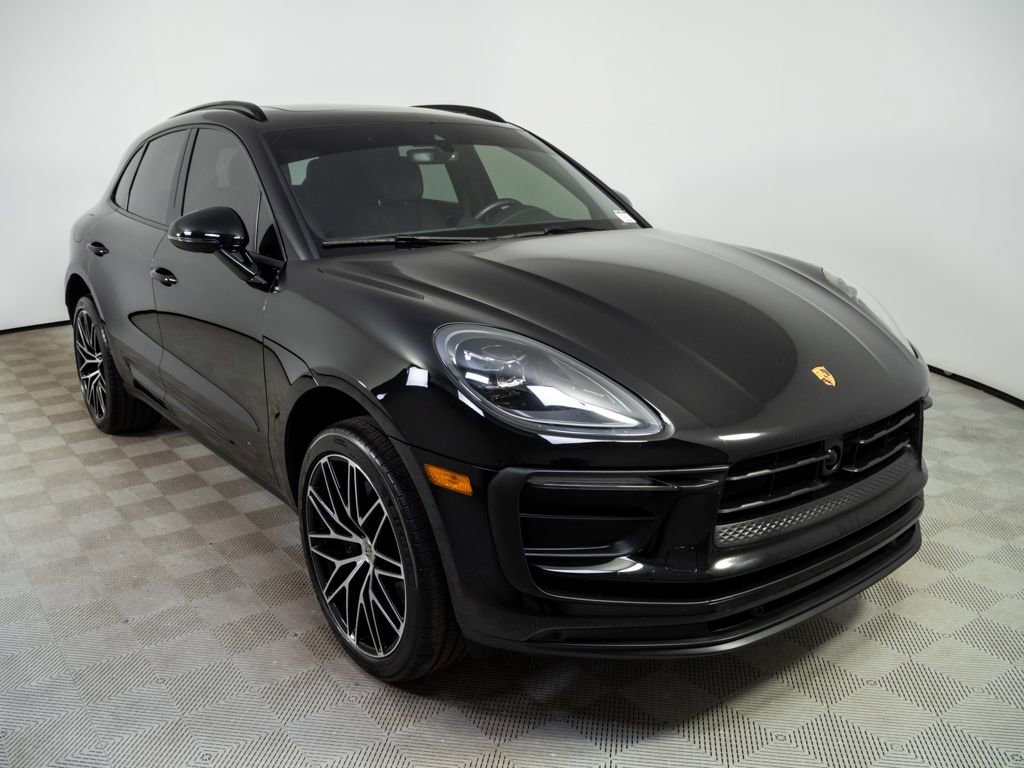 Certified 2024 Porsche Macan Turbo image 26