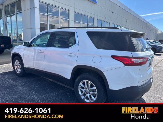 Used 2020 Chevrolet Traverse LT w/ Driver Confidence II Package AWD/4WD image 3